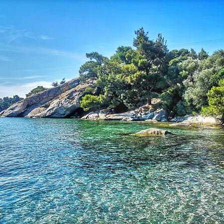 Nikiti Spathies - By Spathies Kalogria (Sithonia)